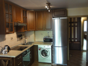 Апартаменты  На Революционной