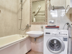 Апартаменты Карла Маркса 8