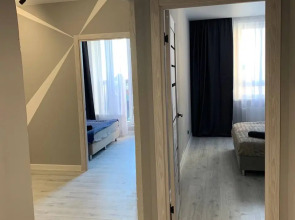 Квартира Евро Трехкомнатная  с джакузи