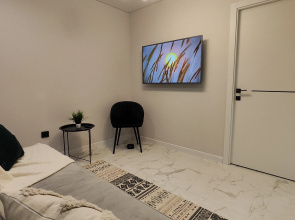 Квартира NATALI Aparts 73в.2