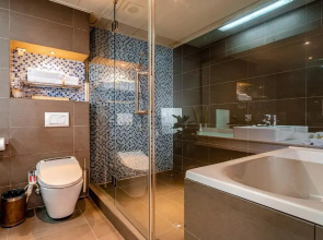 Отель Ramada by Wyndham Ulaanbaatar Citycenter