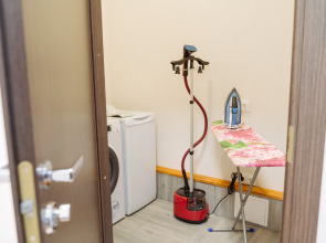 Апартаменты 9 Ночей & Отель 1774