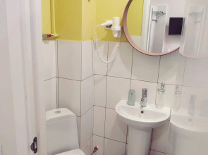 Отель Крона