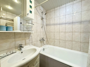 Квартира Уютная Квартира с большой кухней