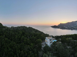 Pyrgos Villa