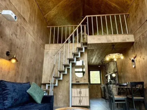 Barn Hause Glamping