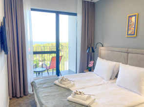 Апартаменты Sun City Apartments 10 с видом на море