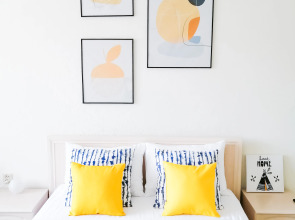 Апартаменты Семейный Уют Yellow Book Возле ЖД Вокзала