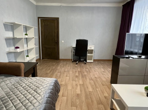 Квартира Уютная Двушка в Минуте от Вокзала