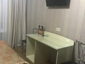 Отель Uyut on Belovejskaya