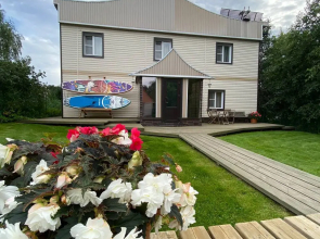 Na ozere Volynskoye ryadom s Igora Private House