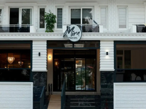 İnci Mira Hotel Bed&Breakfast