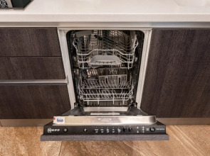 Romantic apart on 71 floor