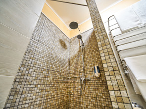 Вилла Розмарин