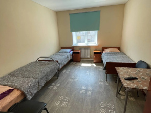 Knizhny Hostel