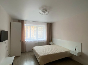 Uyutnaya Vozle Akvamira Flat