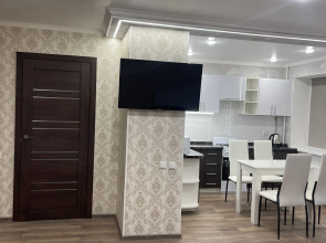 Apartamenty Trehkomnatnye Vorosilova 155.