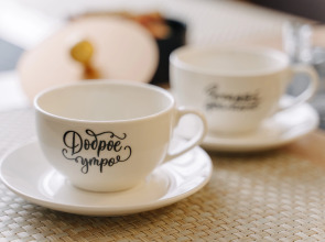 Апартаменты 9 ночей с видом на речку на Коммунальной 1