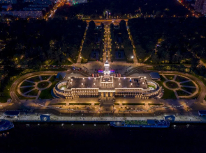 Апартаменты Причал 45 с  Видом в Парк