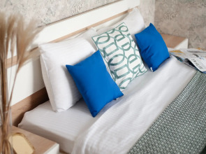 Апартаменты Unique Apart Байкал напротив ЛДК на Притомском 25/2