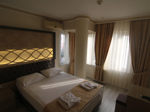 Отель Grand Liza