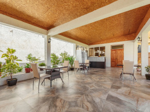 Отель Афалина