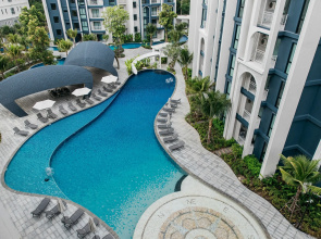 NaiYang beach The Title Halo 1 by Chiwa Apartments