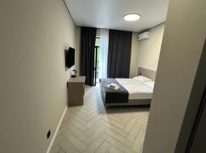 Отель Aurora Inn Gagra