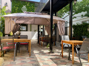 Гостевой дом Green Wall