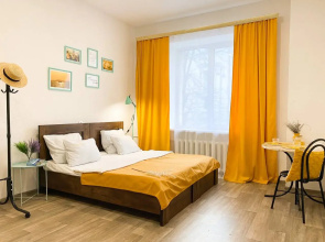 Happiness Live in the center of Sevastopol Apartment