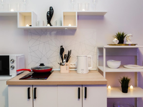 Апартаменты Жуковского 1/2/10 с2 (108)