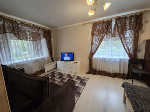 Апартаменты С Одной Комнатой на Чкалова 64А