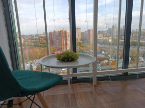 Апартаменты светлые на 16 этаже