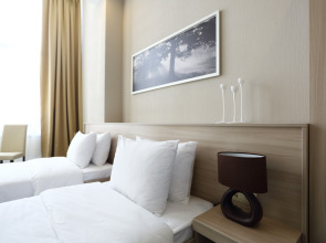 Отель Marx Hotel