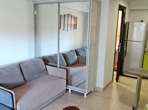 Villa Delmar Apartments