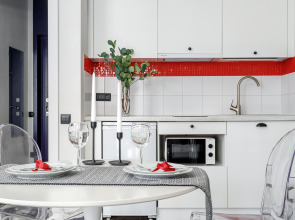 Апартаменты UzorApart Дизайнерская студия на набережной в центре города