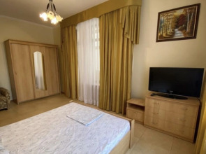 Апартаменты Элитная трехкомнатная квартира