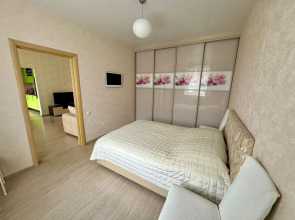 Апартаменты Ленинградская 63