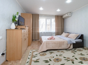 Odnokomnatnaya v samom tsentre Pavlodar Flat