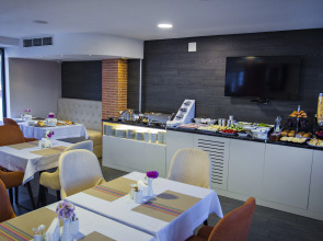 Отель Tbilisi Inn