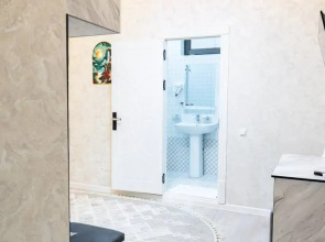 Отель Status Inn