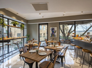 Отель Barnovi Boutique