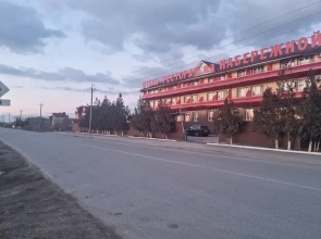 Na Naberezhnoy