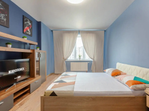 Apartamenty KvartirkaPlaZa na 18 km Moskovskoe sosse 35 prostornyj semejnyj variant