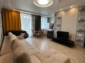 Dvukhkomnatnaya V Tsentre Krasnoyarska Flat