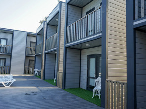 Отель Азов Вилладж