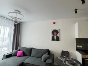 Уютная и Стильная Квартира с Панорамным Видом