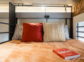 Апартаменты SweetHome на Антоненко