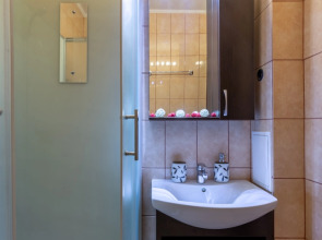 Апартаменты Кварт-Отель, Оружейный пер., 5 (2)