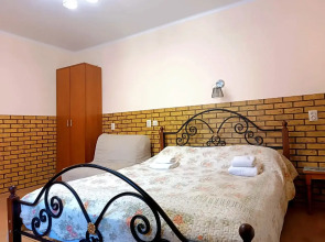 Апартаменты на улице Ярошенко16/2